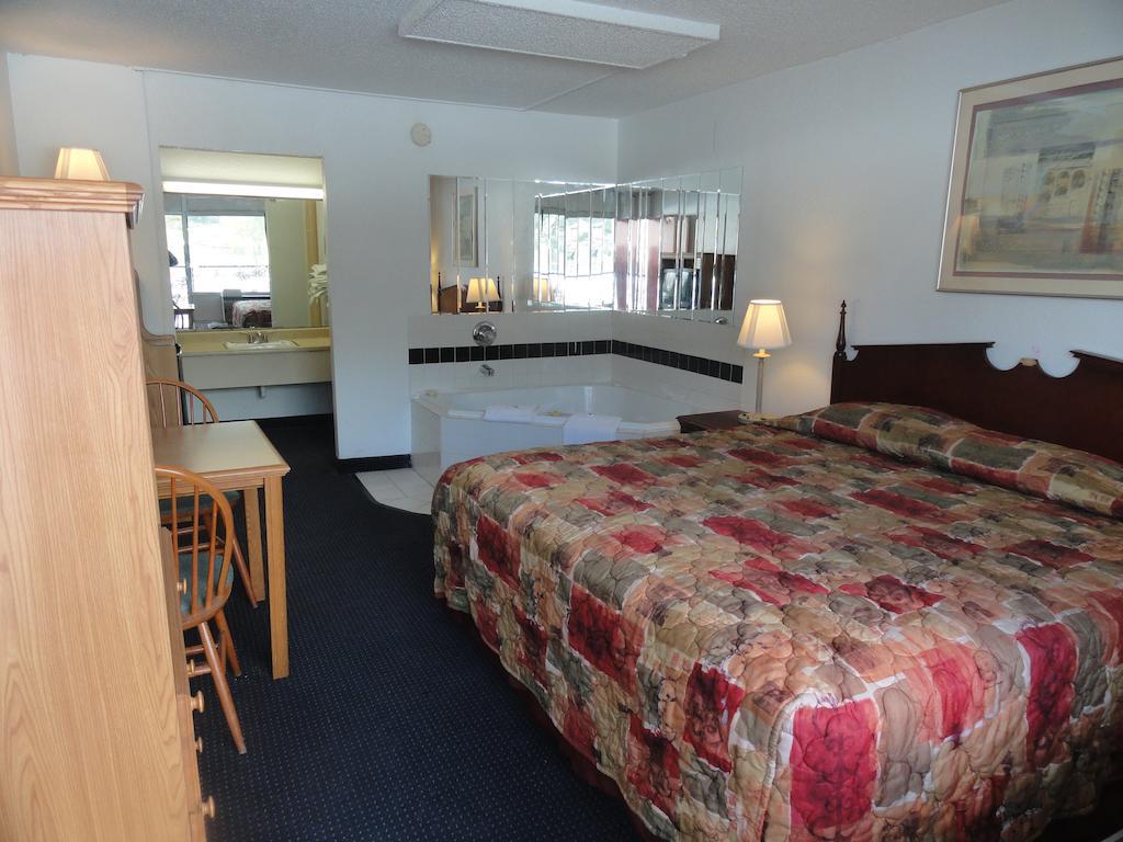 Grand Rapids Inn Wyoming Bilik gambar